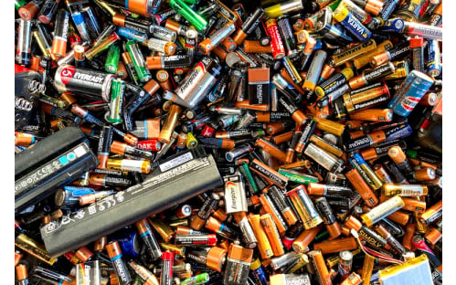Primary battery options and a look at lithium batteries