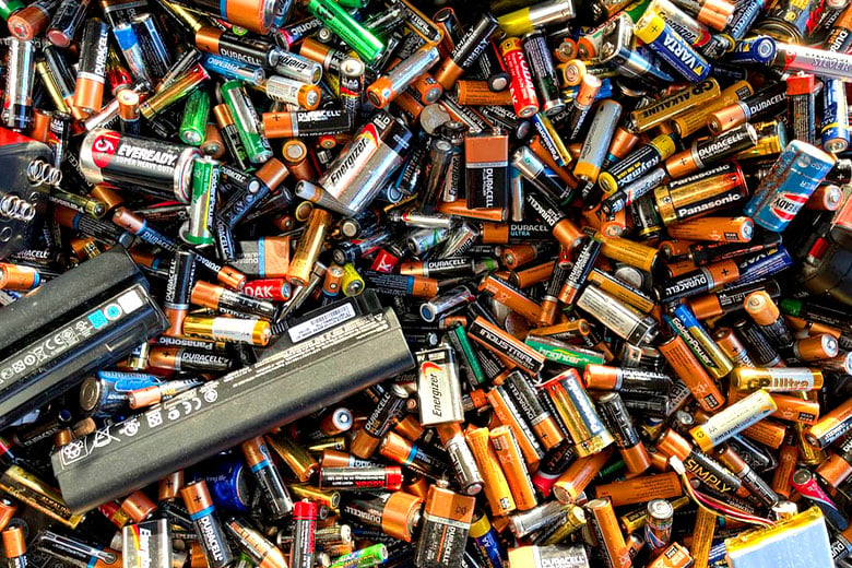 Primary battery options and a look at lithium batteries